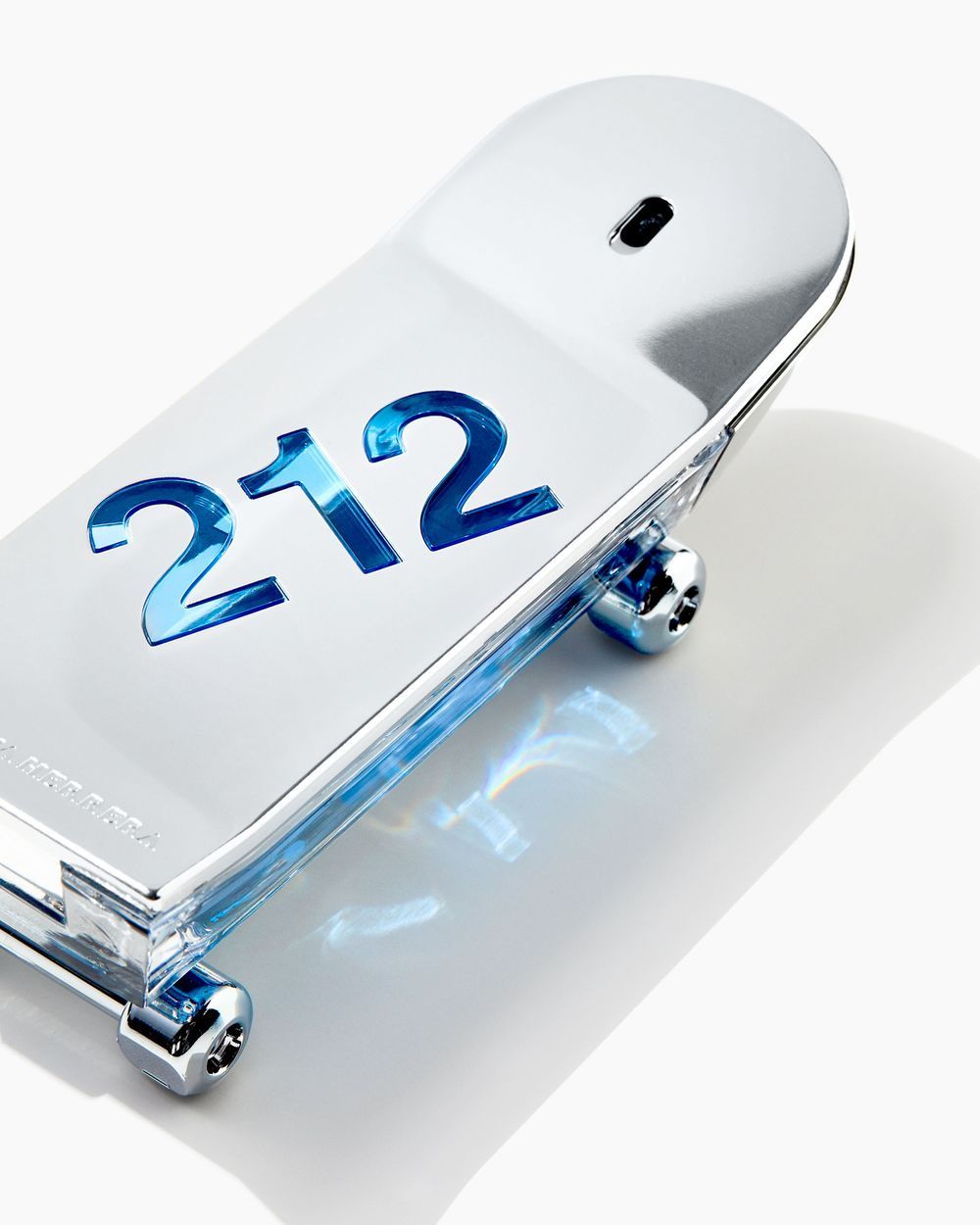 212 Heroes - Carolina Herrera - Gallery 1