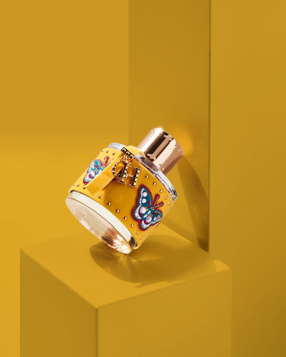 CH Beauties - Carolina Herrera - Gallery 1