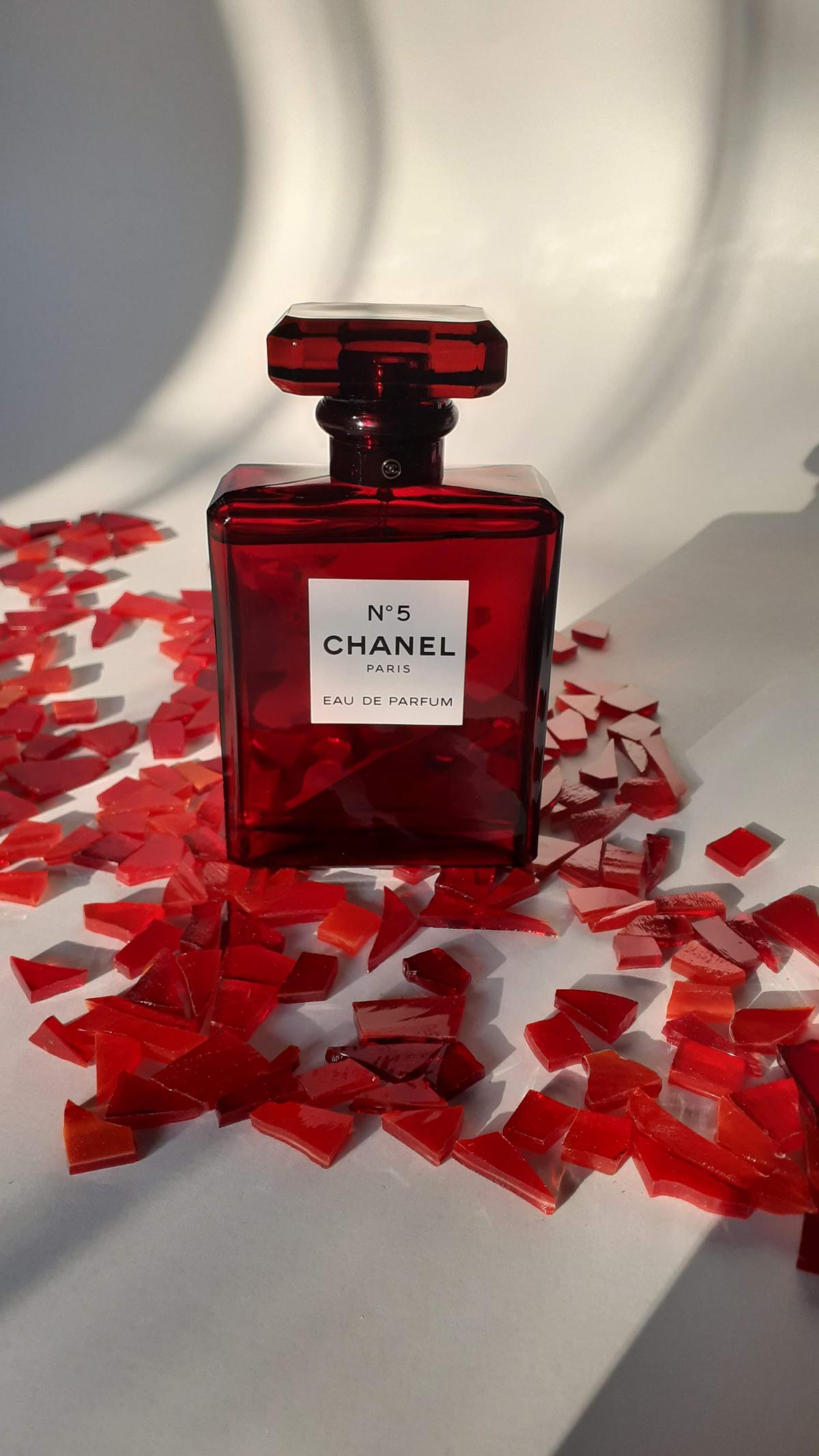 Chanel No 5 Eau de Parfum Red Edition - Chanel - Gallery 4