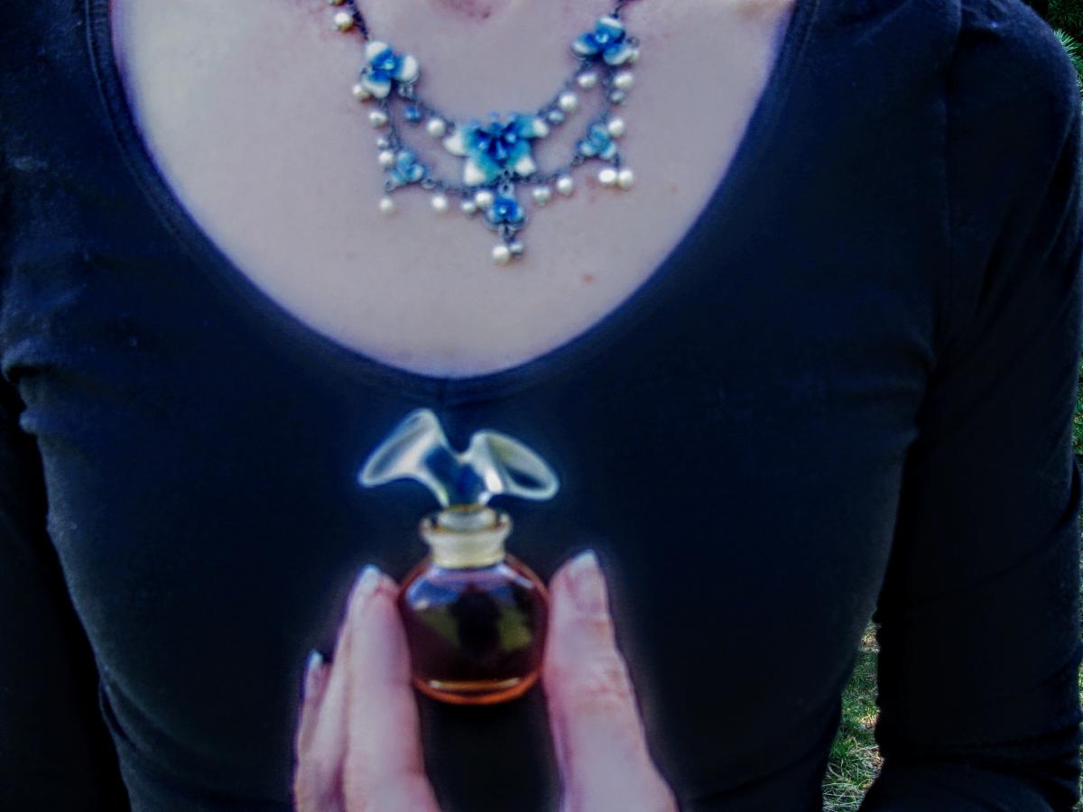 Chloé (Parfums Lagerfeld) - Karl Lagerfeld - Gallery 2