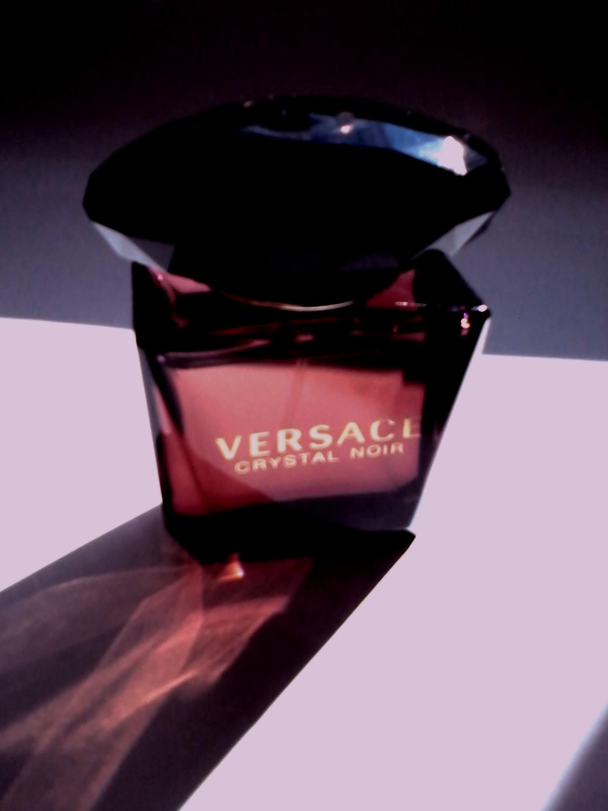 Crystal Noir Eau de Toilette - Versace - Gallery 1