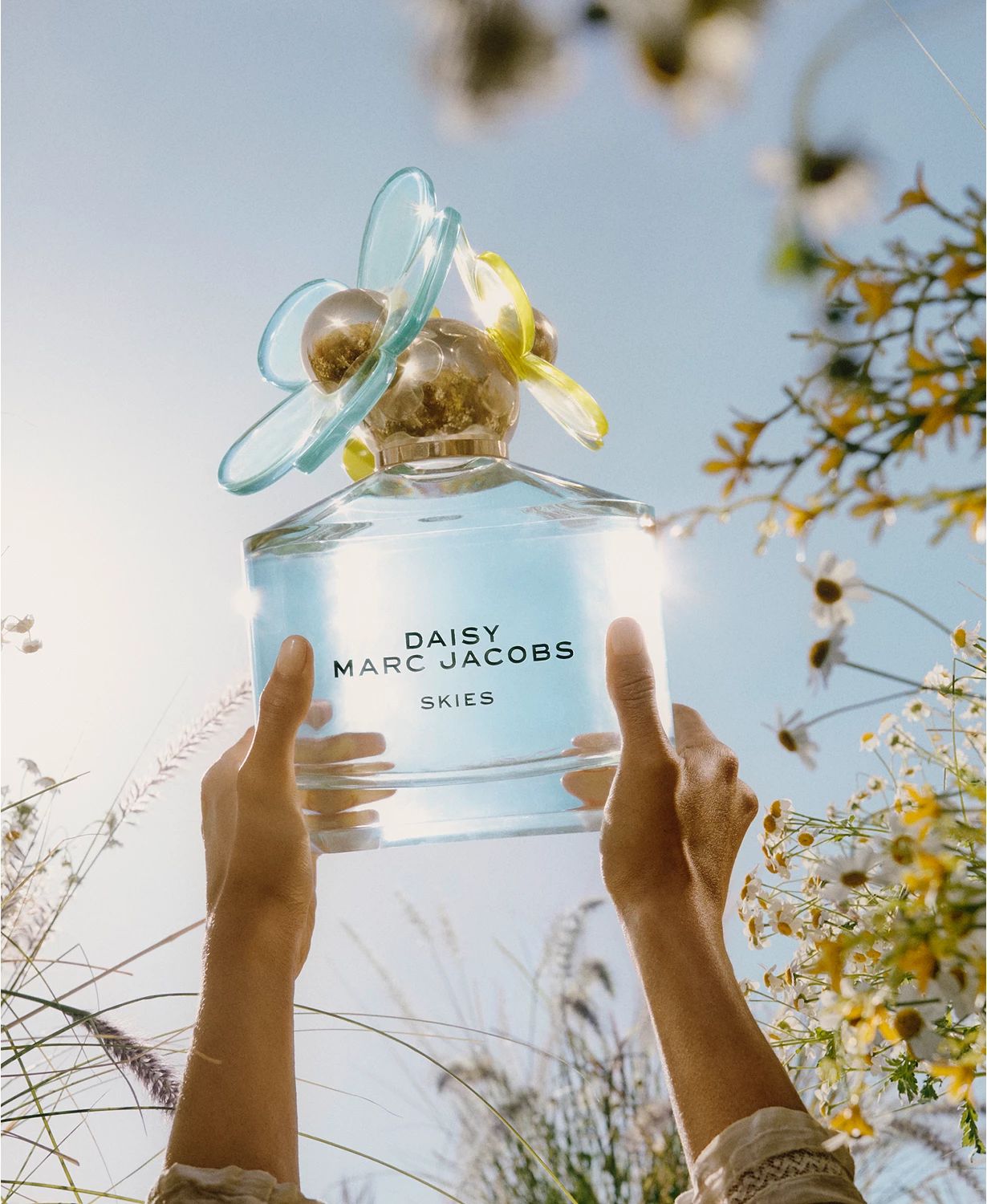 Daisy Skies - Marc Jacobs - Gallery 1