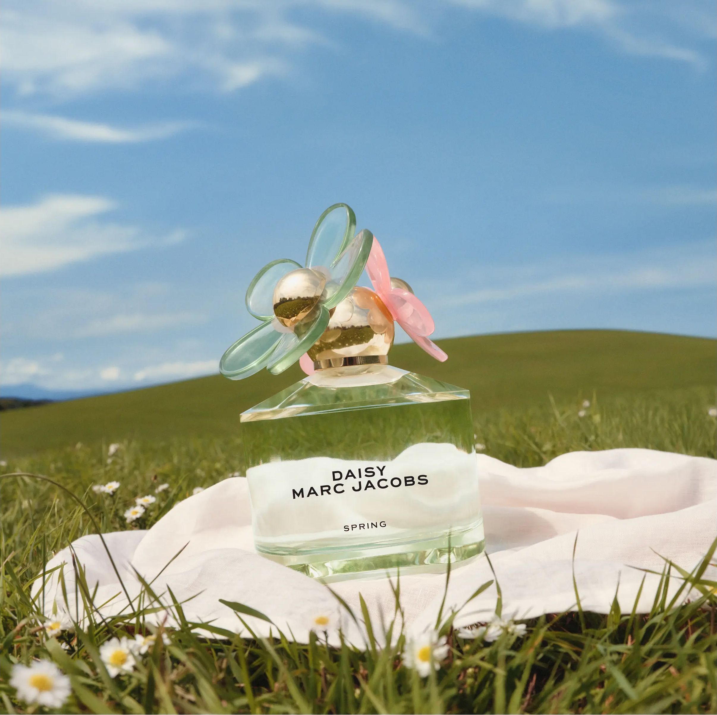 Daisy Spring - Marc Jacobs - Gallery 4
