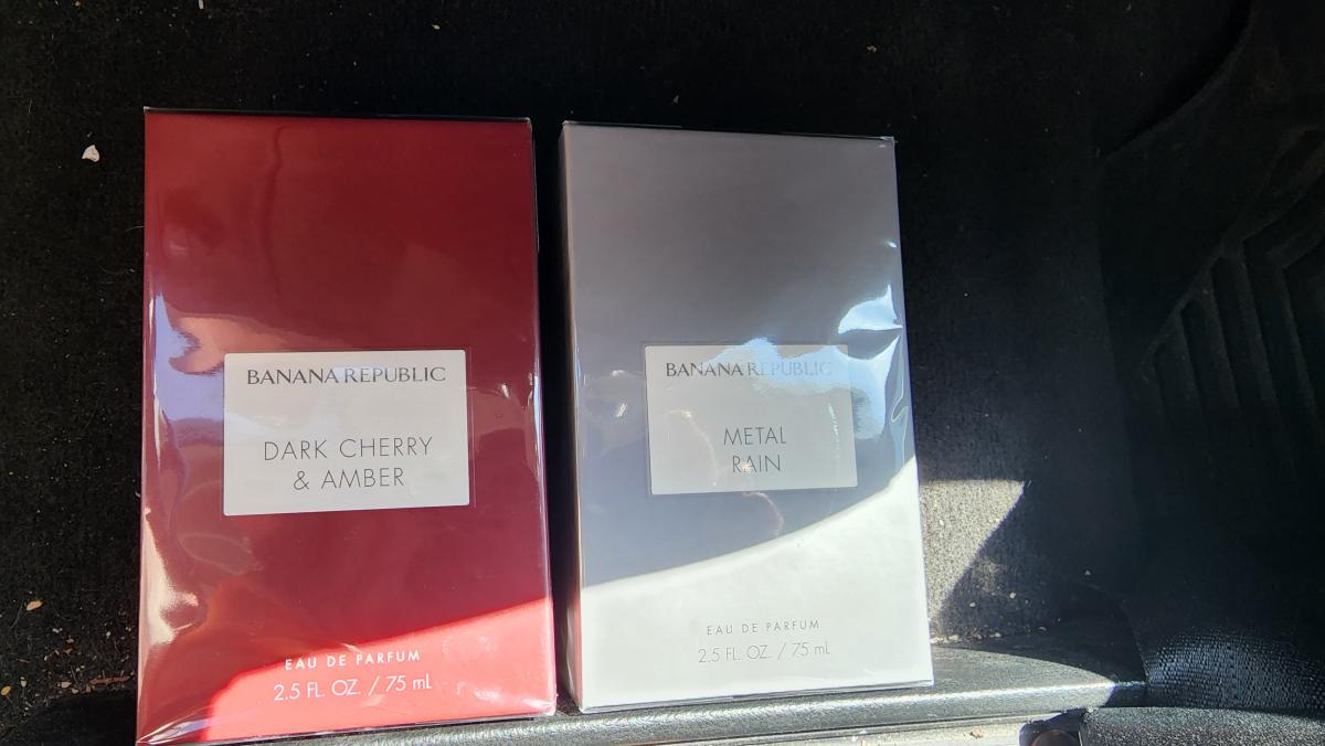 Dark Cherry & Amber - Banana Republic - Gallery 2