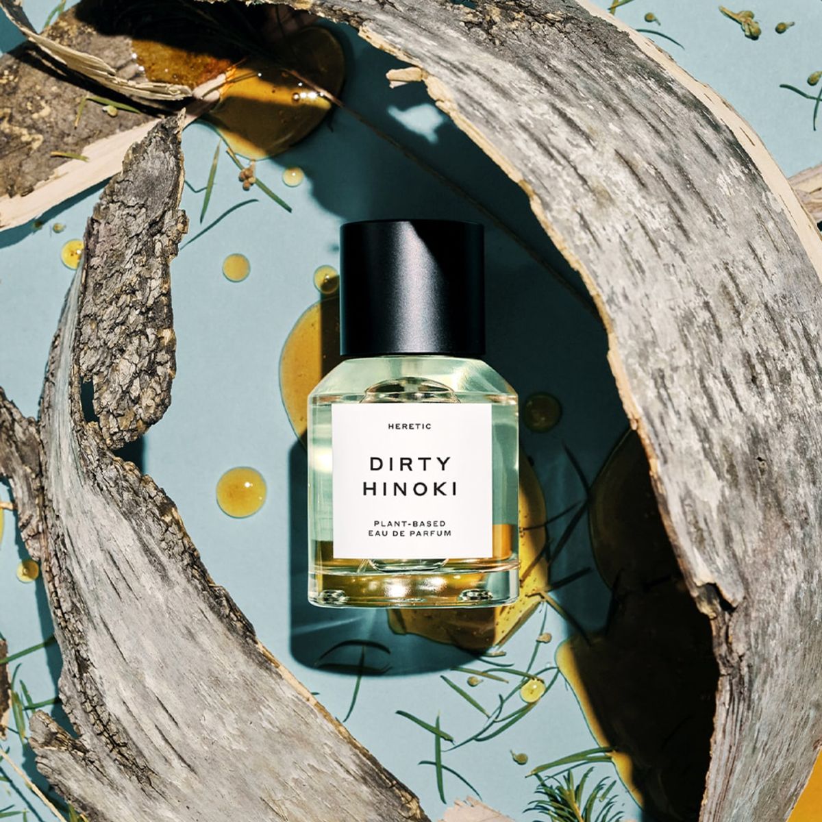 Dirty Hinoki - Heretic Parfums - Gallery 1