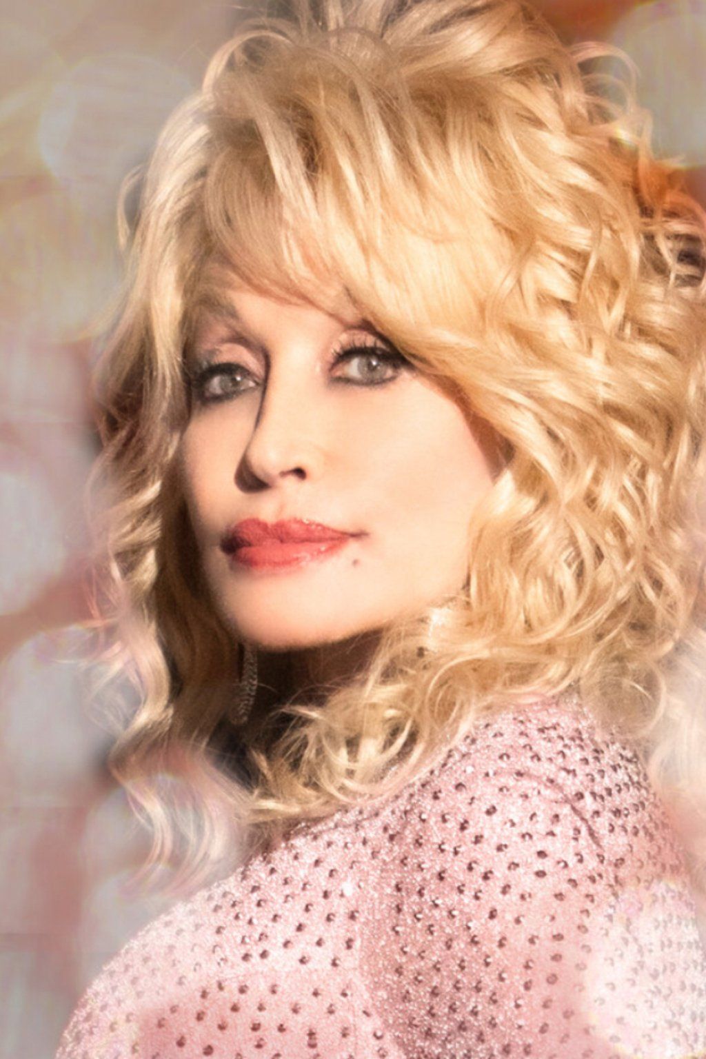 Dolly: Scent From Above - Dolly Parton - Gallery 4