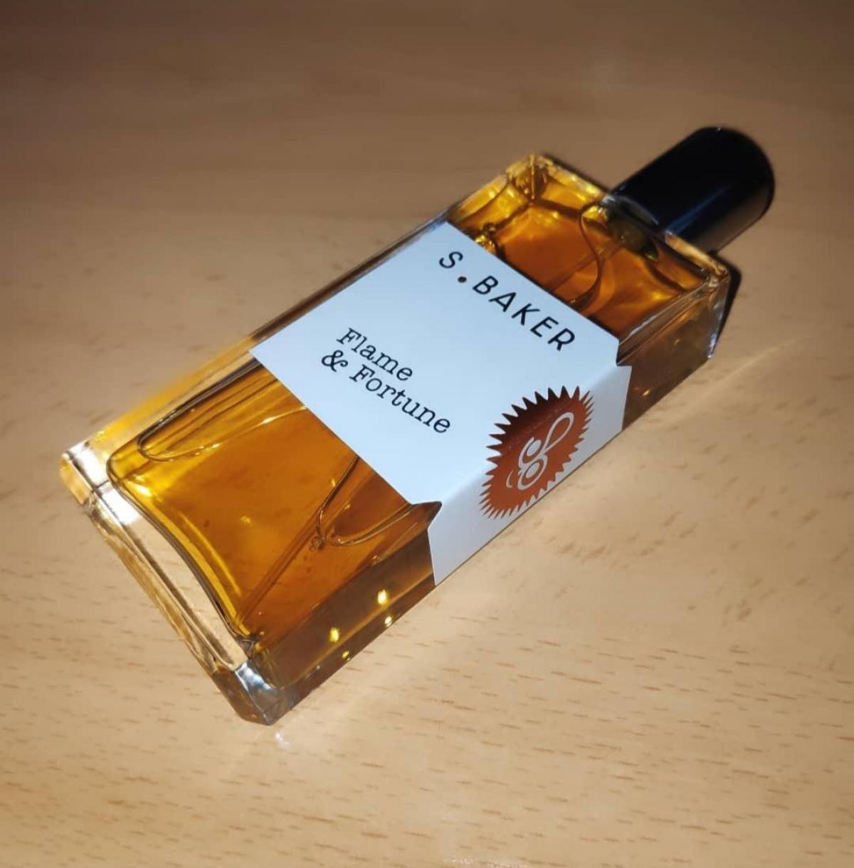 Flame & Fortune - Sarah Baker Perfumes - Gallery 2