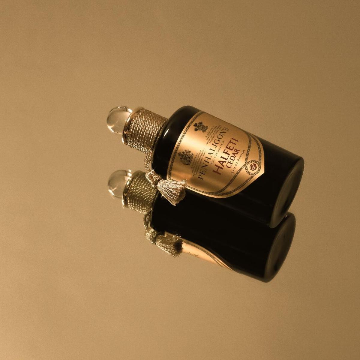 Halfeti Cedar - Penhaligon's - Gallery 3