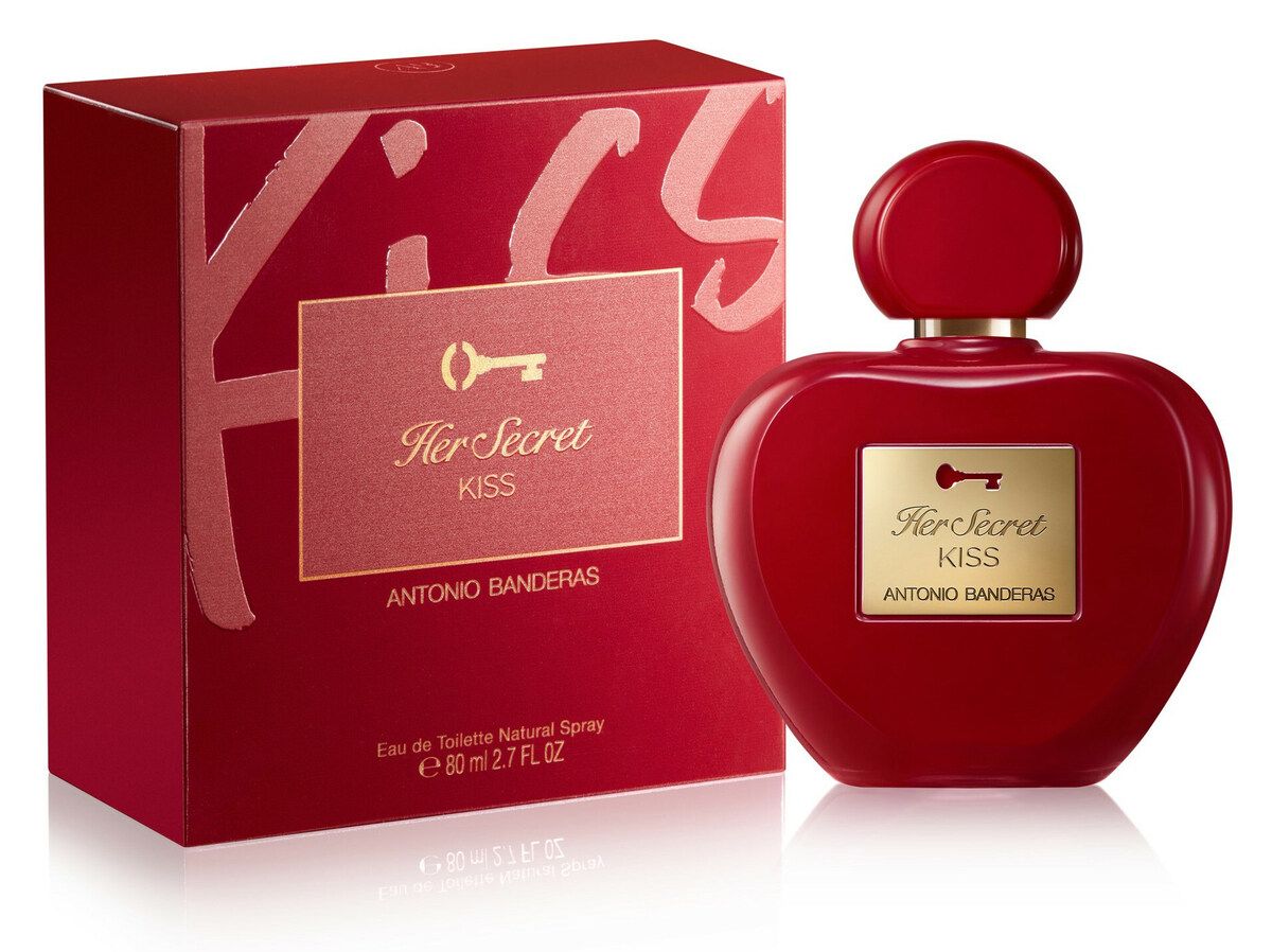 Her Secret Kiss - Antonio Banderas - Gallery 2