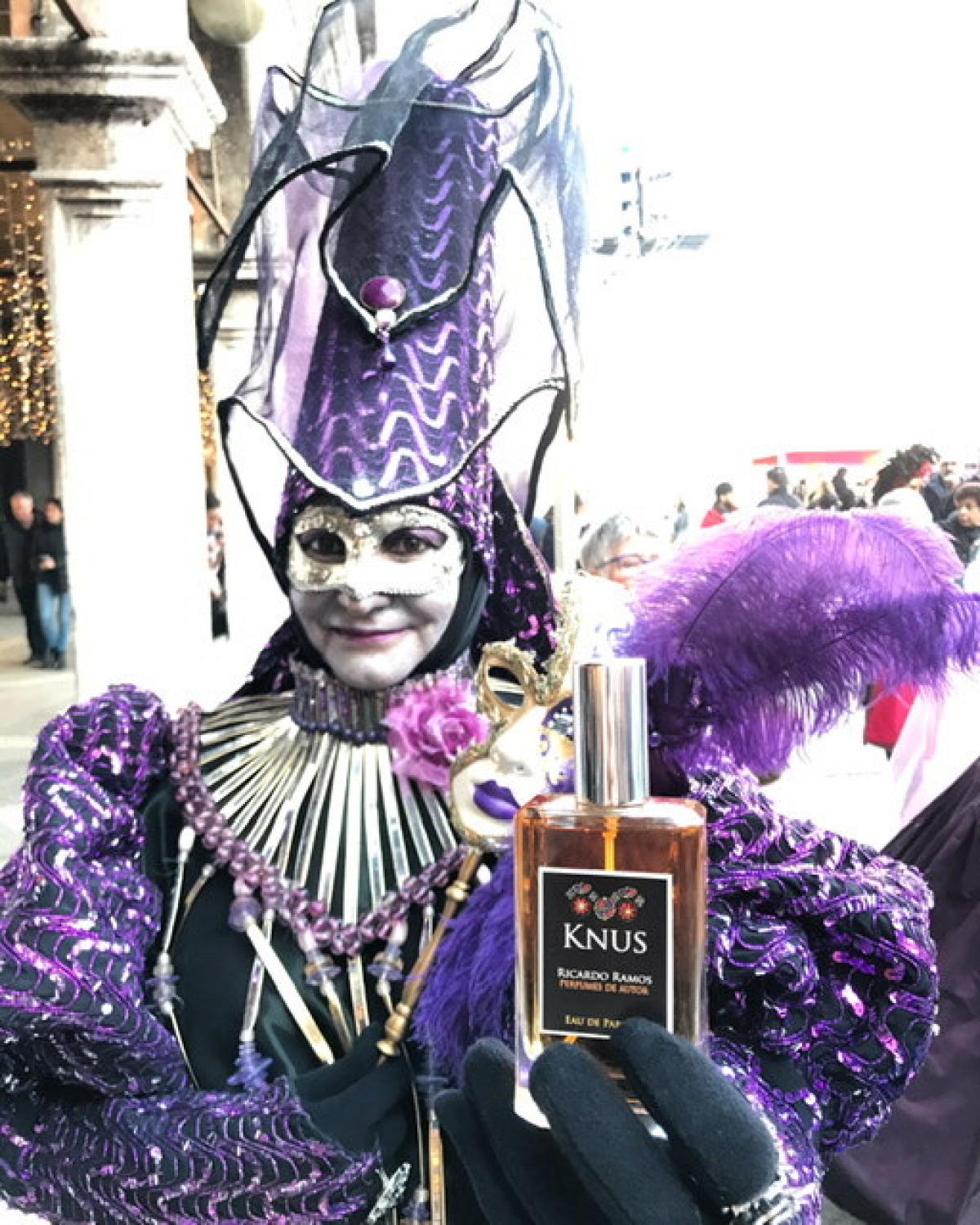 Knus - Ricardo Ramos Perfumes de Autor - Gallery 3