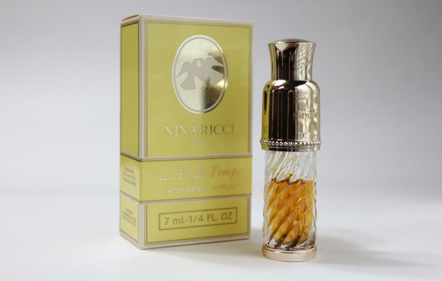 L'Air du Temps Parfum - Nina Ricci - Gallery 2