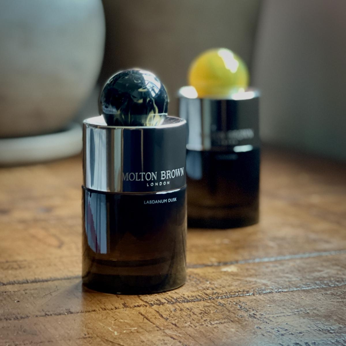 Labdanum Dusk Eau de Parfum - Molton Brown - Gallery 1