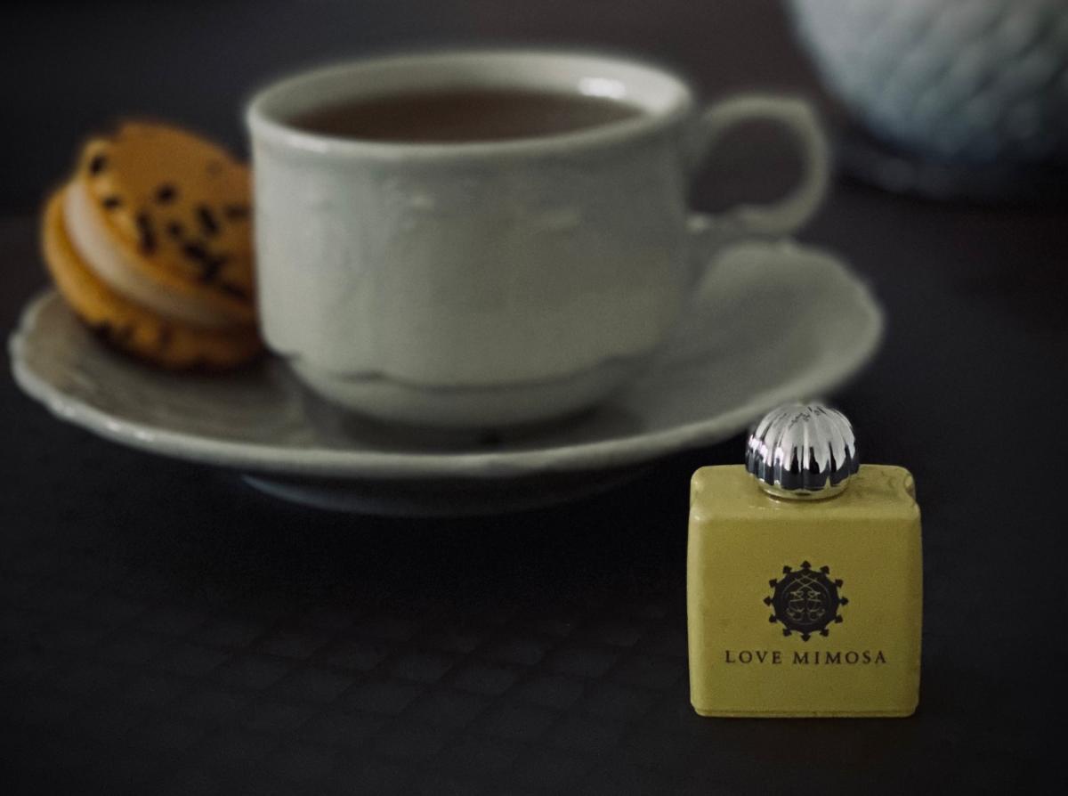 Love Mimosa - Amouage - Gallery 1