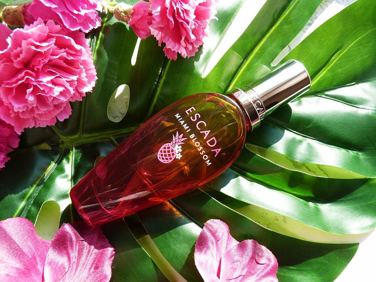 Miami Blossom - Escada - Gallery 2