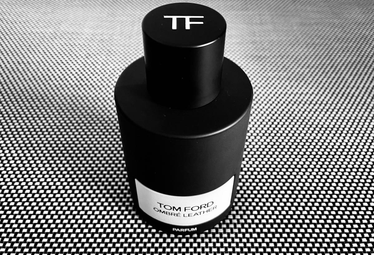 Ombre Leather Parfum - Tom Ford - Gallery 1