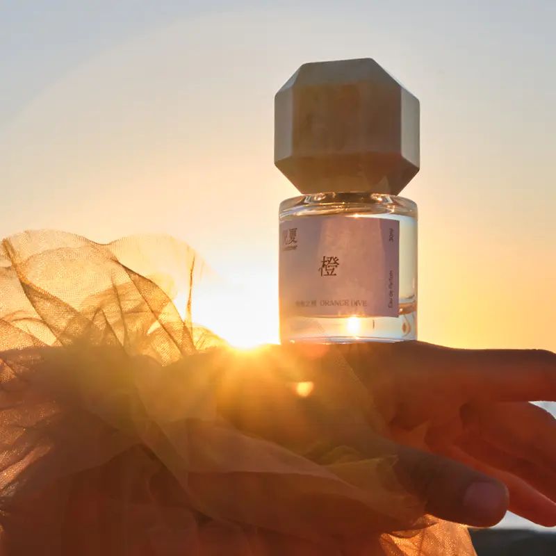 Orange Dive - To Summer | 观夏 - Gallery 1