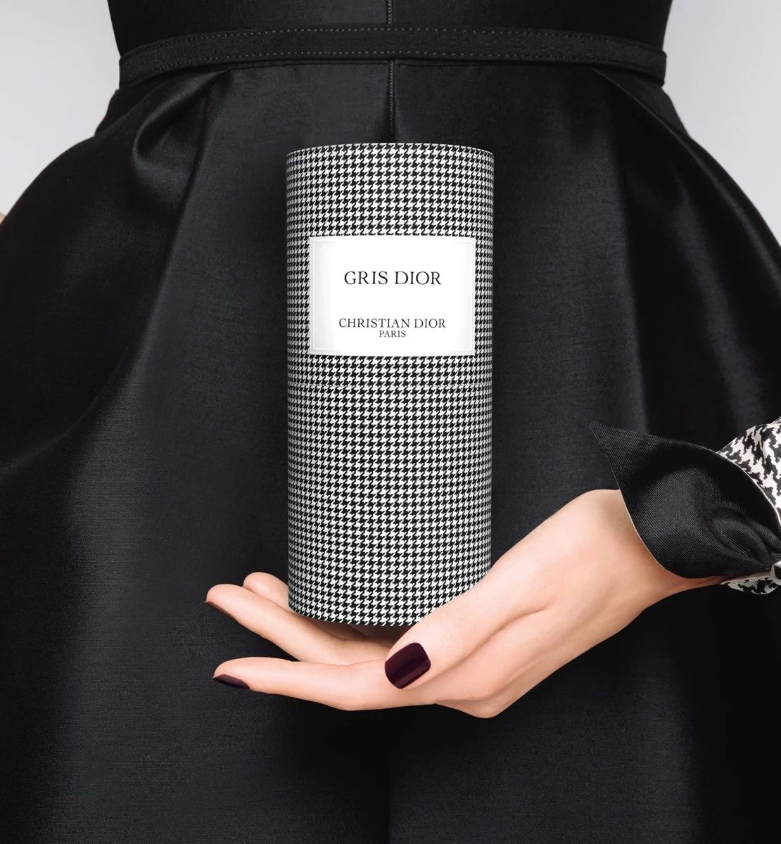 Oud Ispahan New Look Limited Edition - Dior - Gallery 3