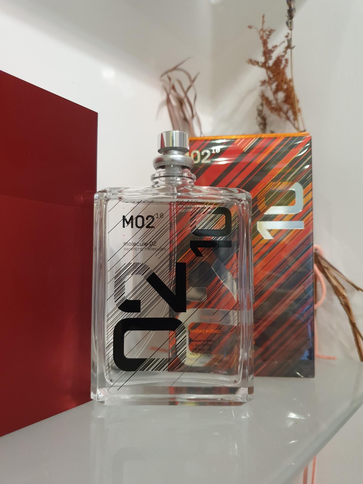 Power of 10 Limited Edition Molecule 02 - Escentric Molecules - Gallery 1