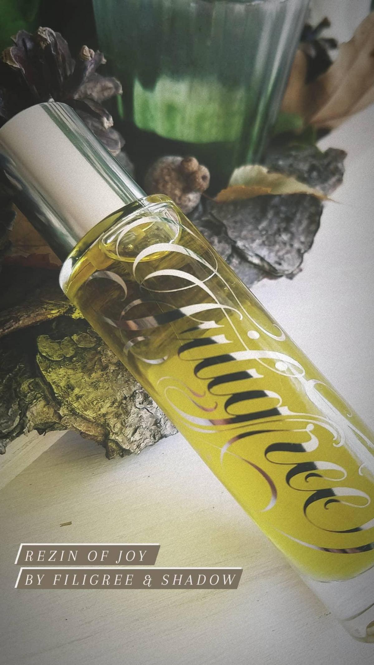 REZIN OF JOY - Filigree & Shadow - Gallery 2