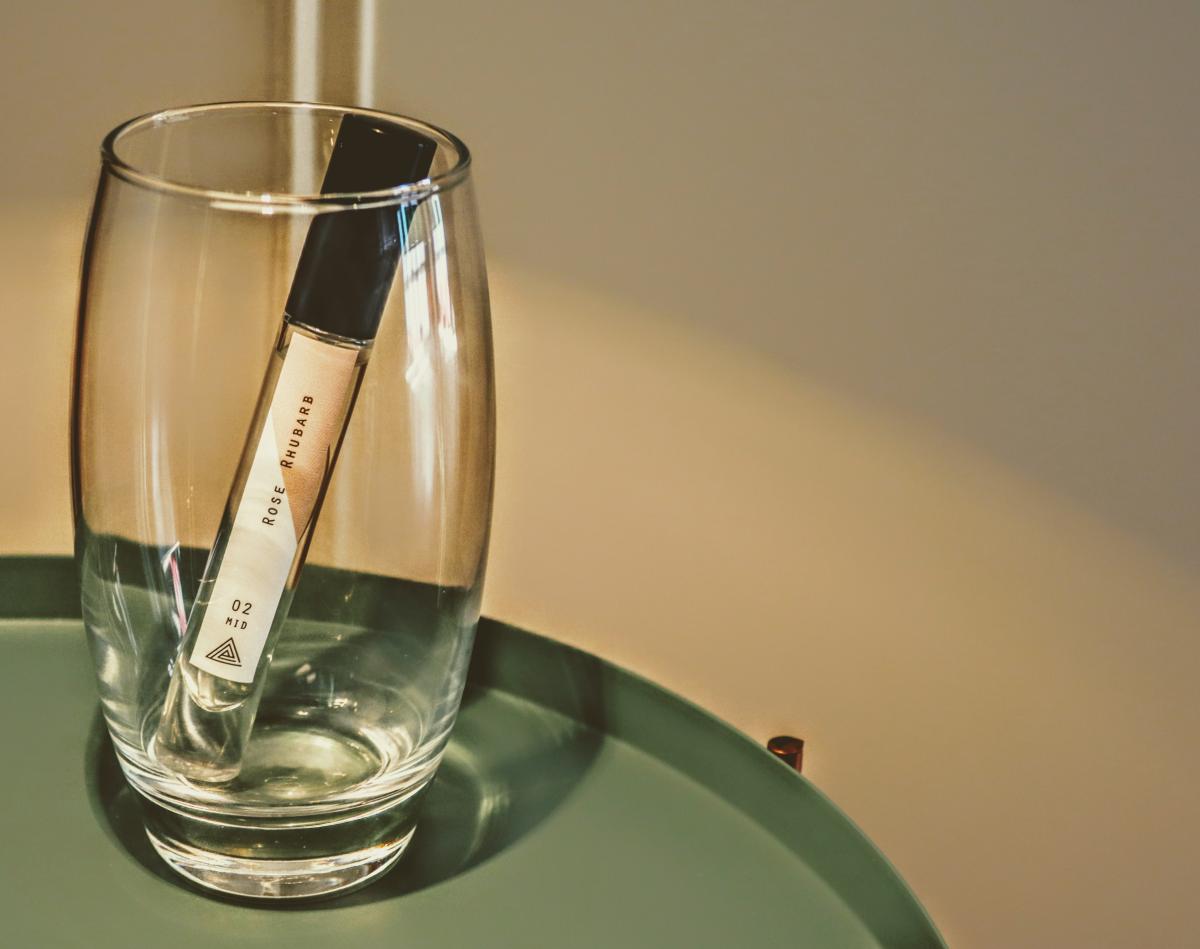 Rose Rhubarb - Experimental Perfume Club - Gallery 1