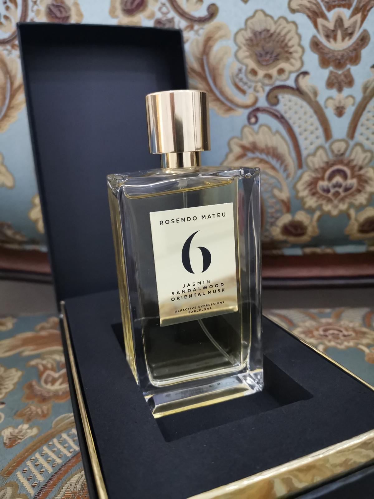 Rosendo Mateu Nº 6 Jasmin, Sandalwood, Oriental Musk - Rosendo Mateu Olfactive Expressions - Gallery 1