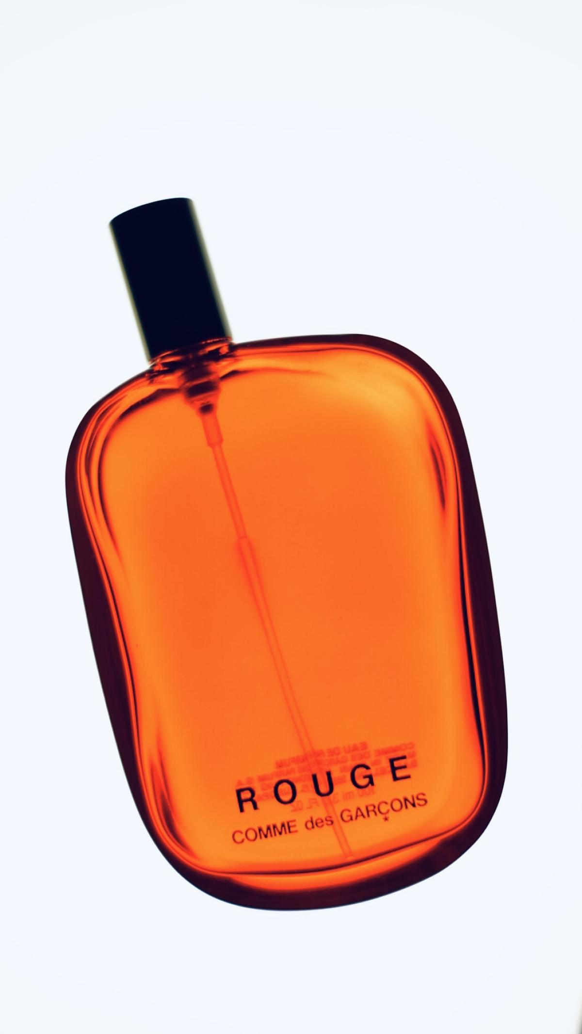 Rouge - Comme des Garcons - Gallery 1