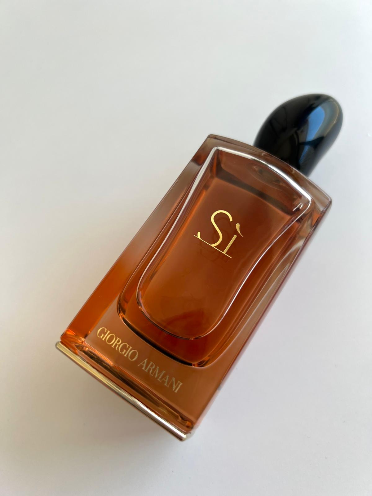 Sì Intense 2021 - Giorgio Armani - Gallery 4