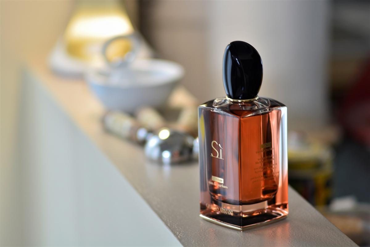 Sì Intense 2021 - Giorgio Armani - Gallery 3