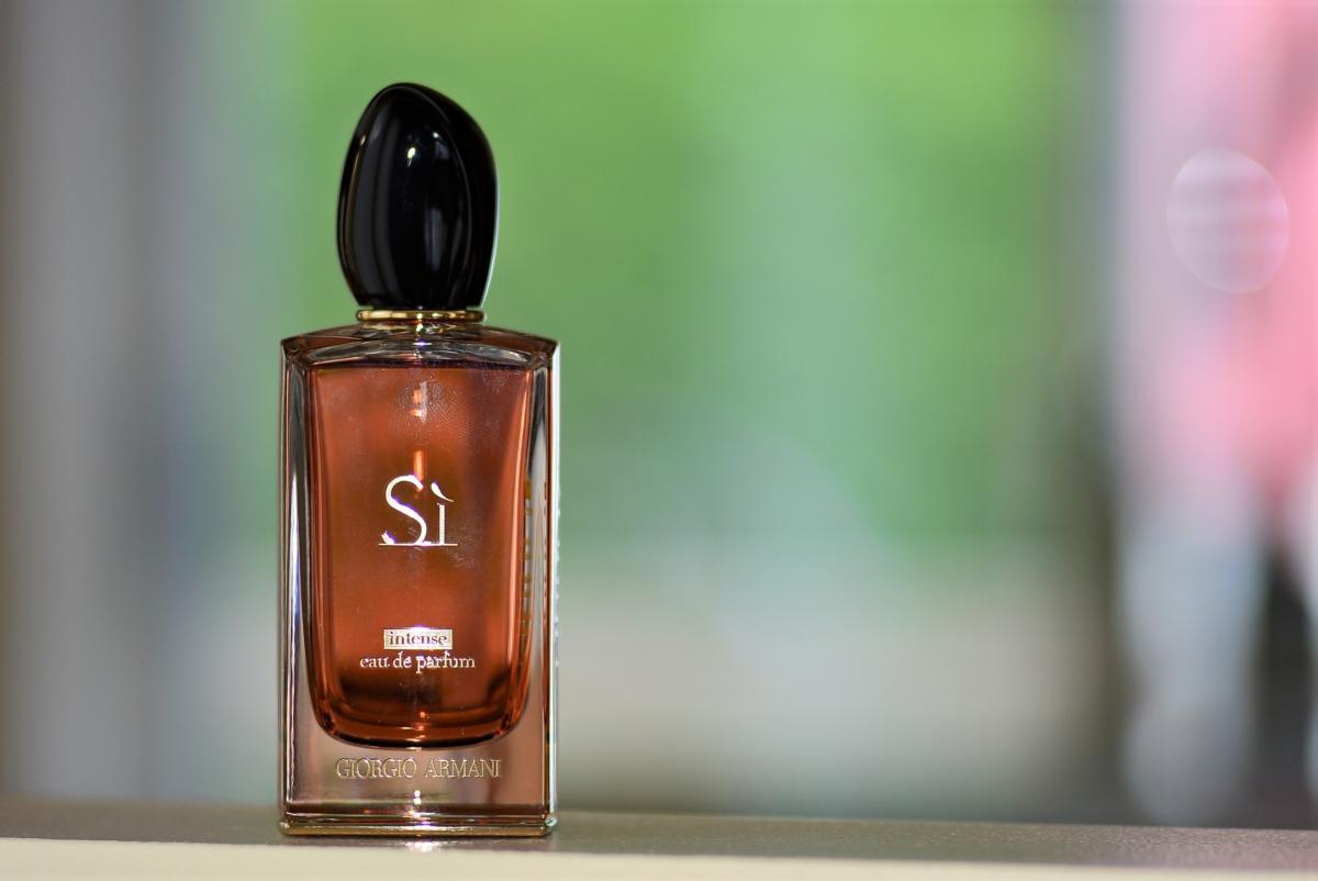 Sì Intense 2021 - Giorgio Armani - Gallery 3