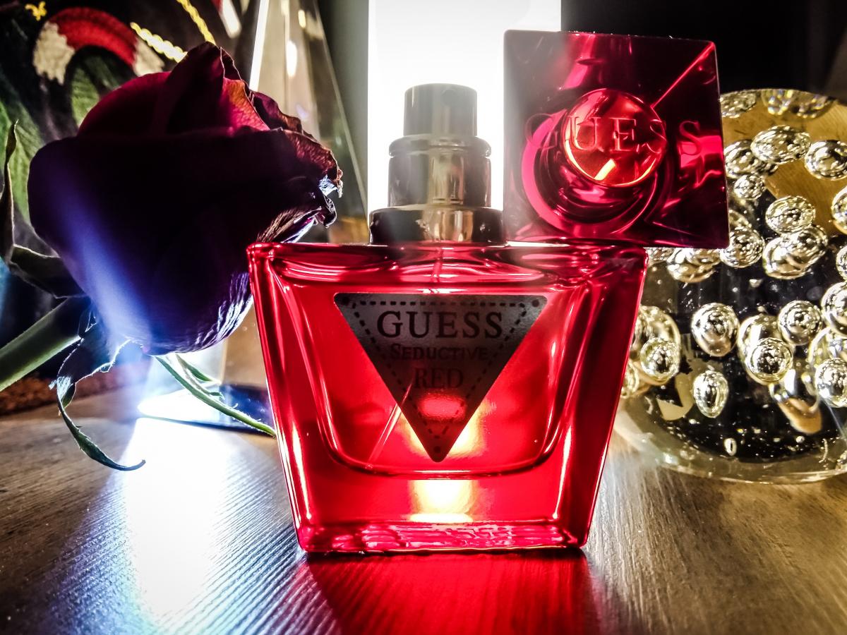 Seductive Red - Guess - Gallery 4