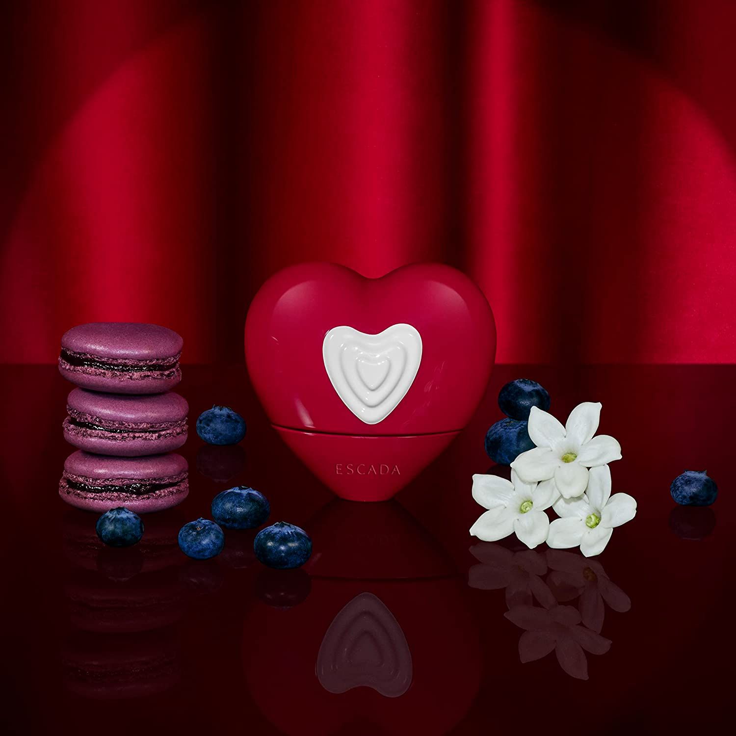 Show Me Love - Escada - Gallery 3