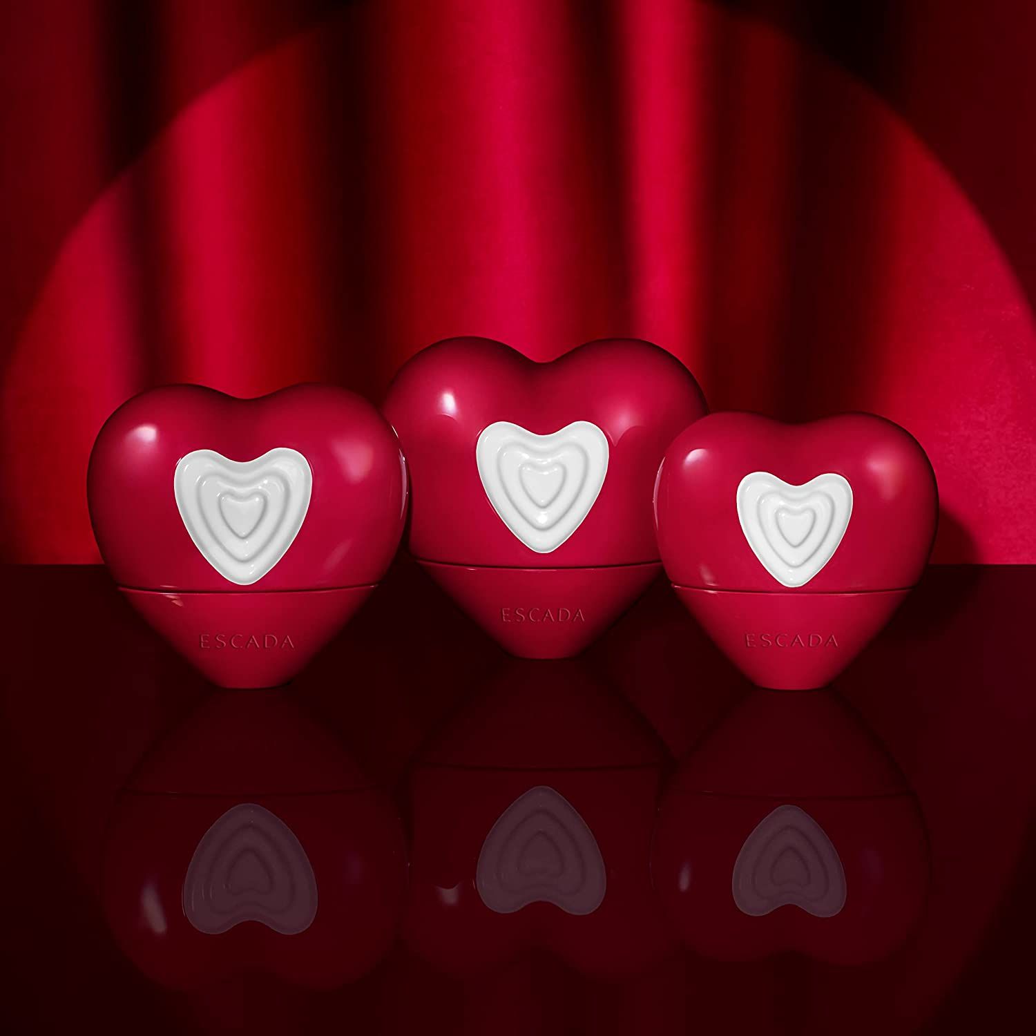 Show Me Love - Escada - Gallery 4