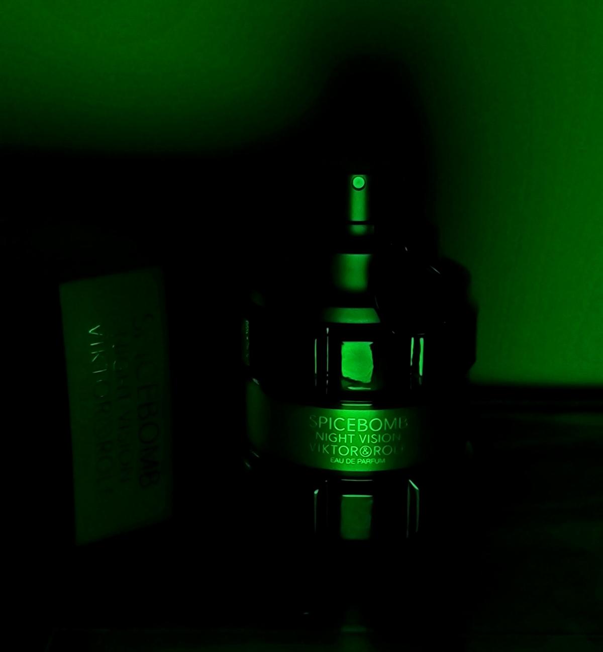 Spicebomb Night Vision Eau de Parfum - Viktor&Rolf - Gallery 1