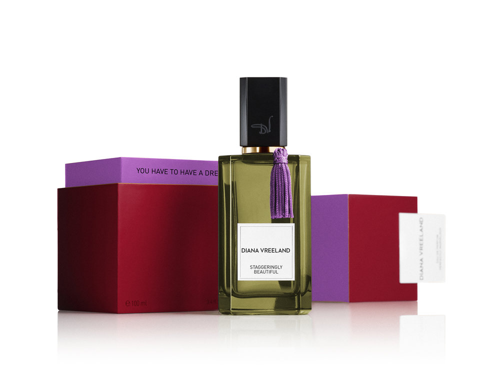 Staggeringly Beautiful - Diana Vreeland - Gallery 2