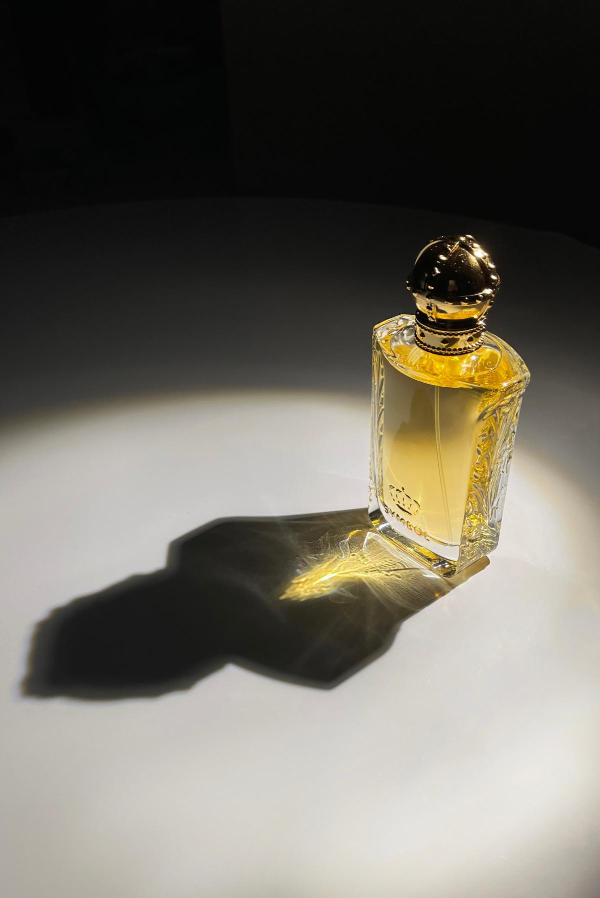 Symbol Eau de Parfum - Princesse Marina De Bourbon - Gallery 1