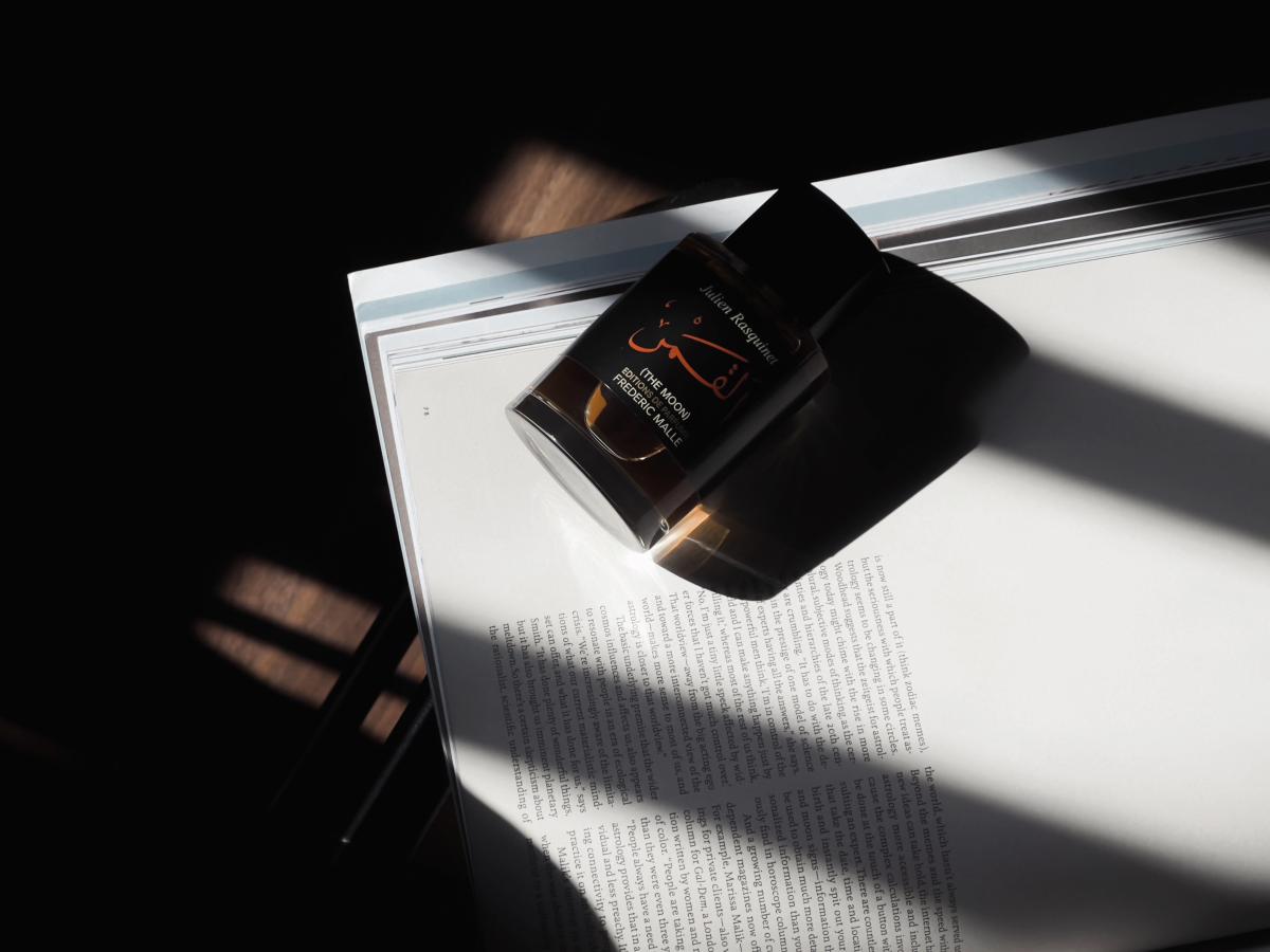 The Moon - Frederic Malle - Gallery 1