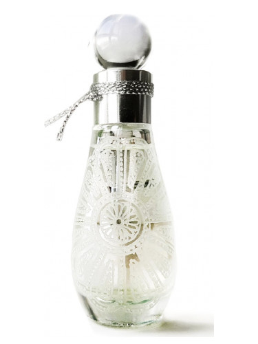 Charovnitsa Чаровница - Ladanika