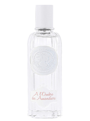 À L'Ombre des Amandiers - Jeanne en Provence