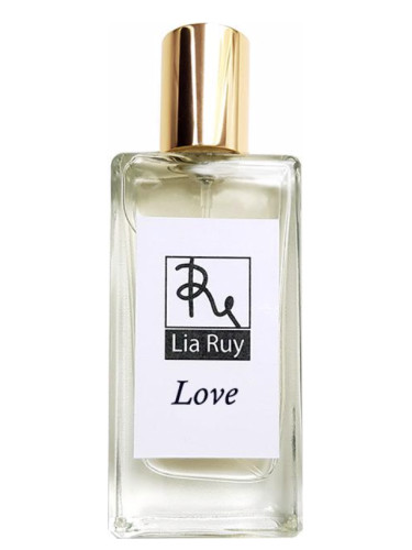 Love - Lia Ruy