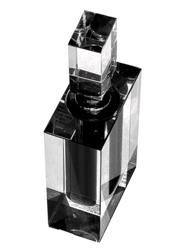 Par Fume 云烟雾影 - Mobius Fragrances 莫比乌斯